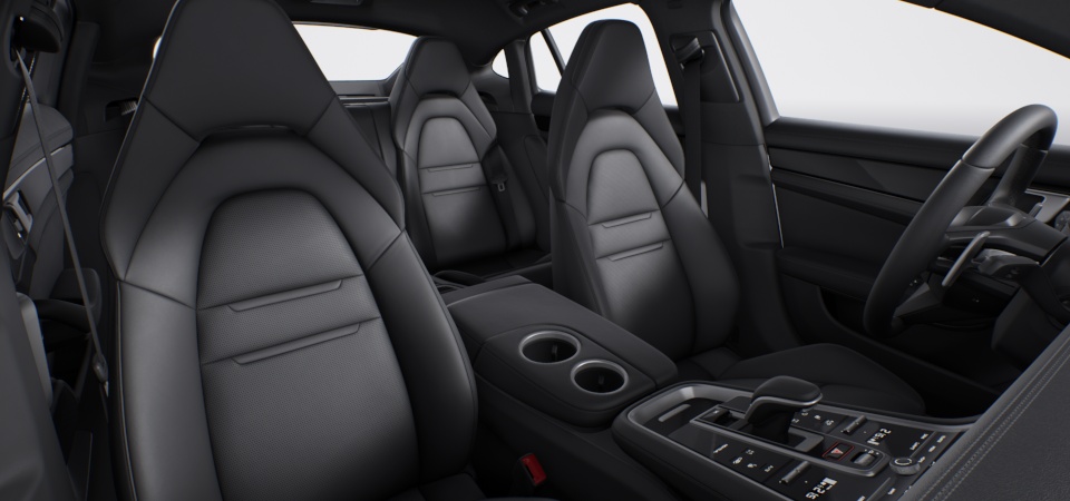 Leather interior in Black, smooth-finish leather