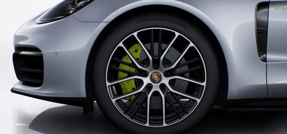 21-inch Panamera Exclusive Design sport wheels painted in Black (high-gloss)