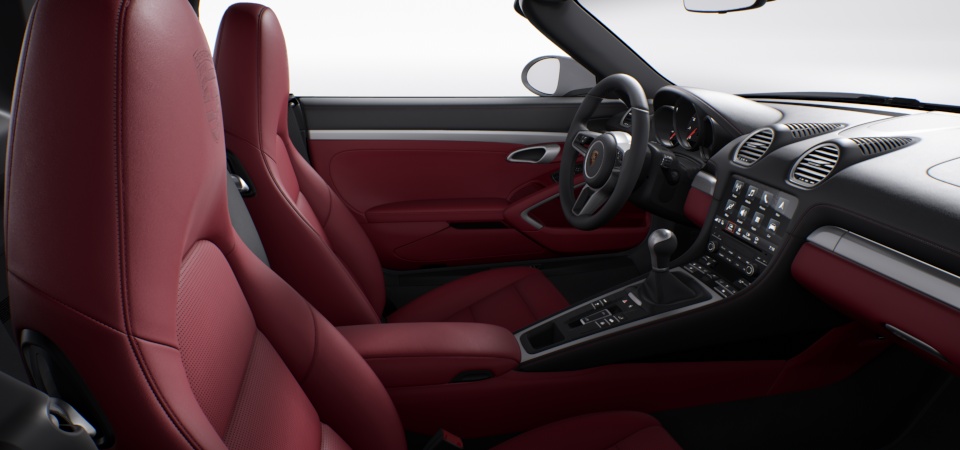 Two-tone leather interior in two-tone combination Black-Bordeaux Red