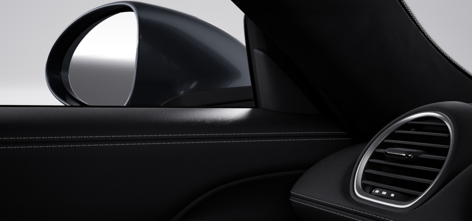 Door trim package leather/Race-Tex