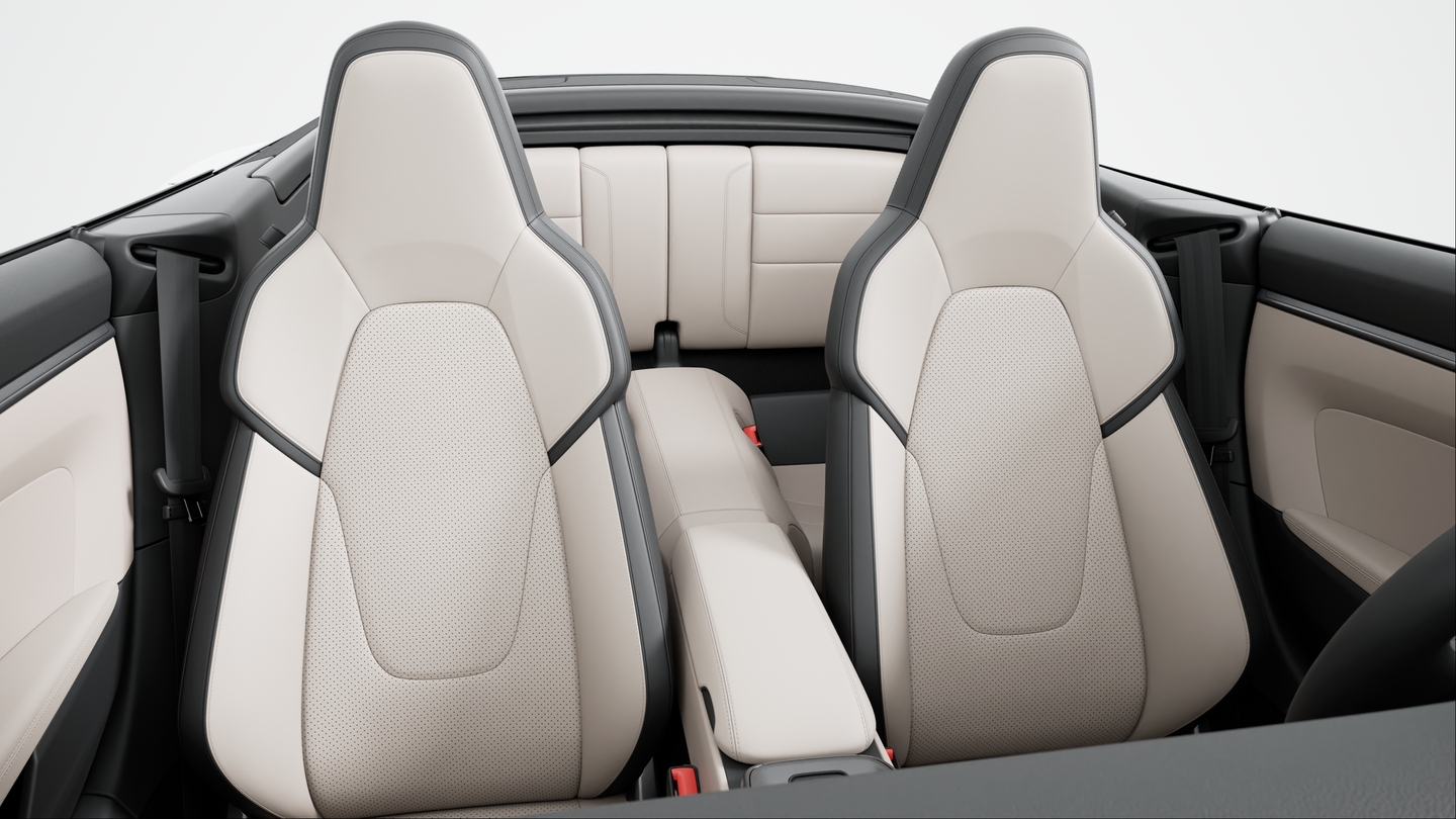 Partial Leather (two-tone), Black and Chalk Beige, incl. Front Leather Seats