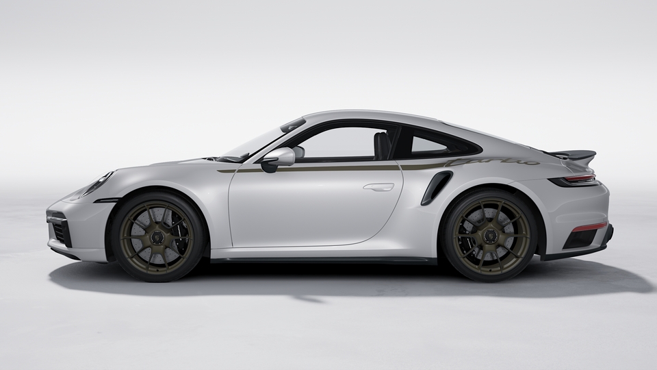 Wheel centre set with Porsche Crest in Turbonite