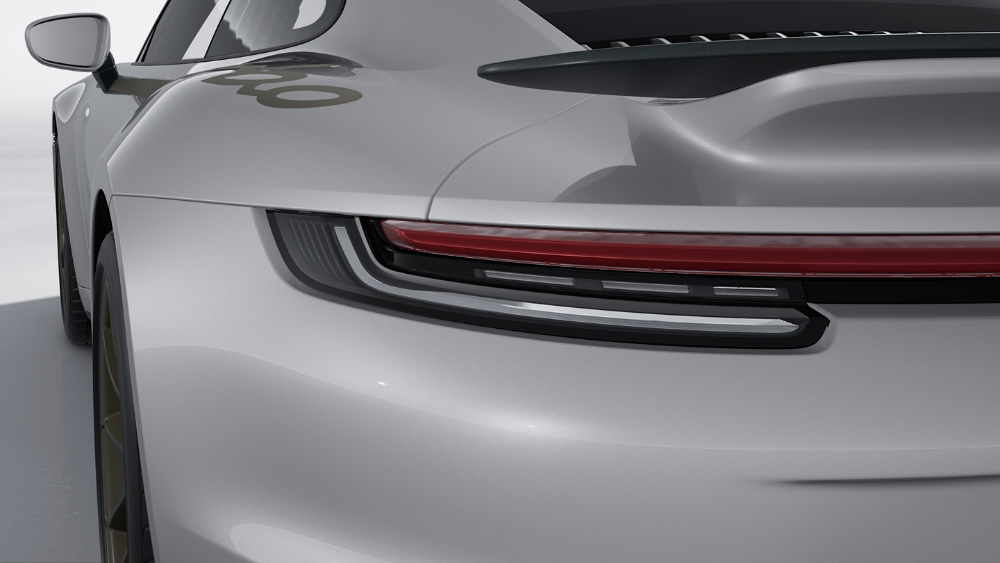 Taillight strip with ‘PORSCHE’ lettering