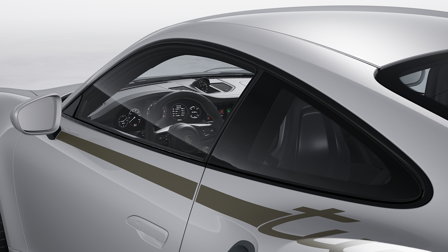 Window Trim in High Gloss Black