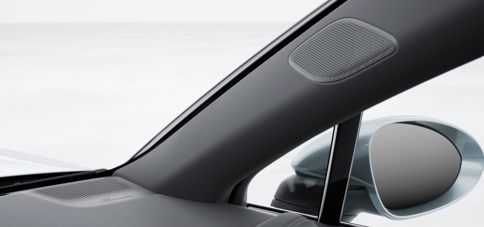 Burmester® 3D High-End Surround Sound System