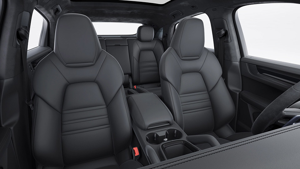 Leather interior in standard colour, smooth-finish leather Black