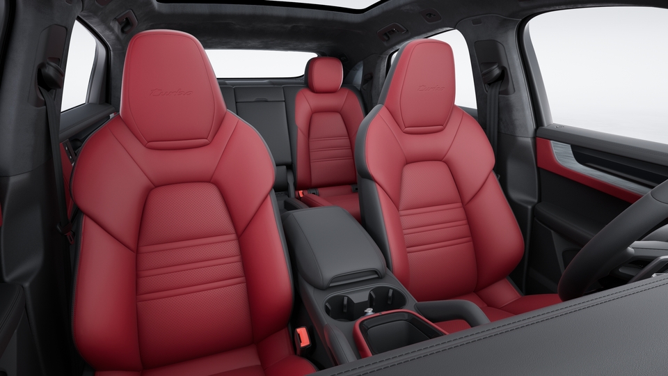 Leather interior in two-tone combination, smooth-finish leather Black and Bordeaux Red