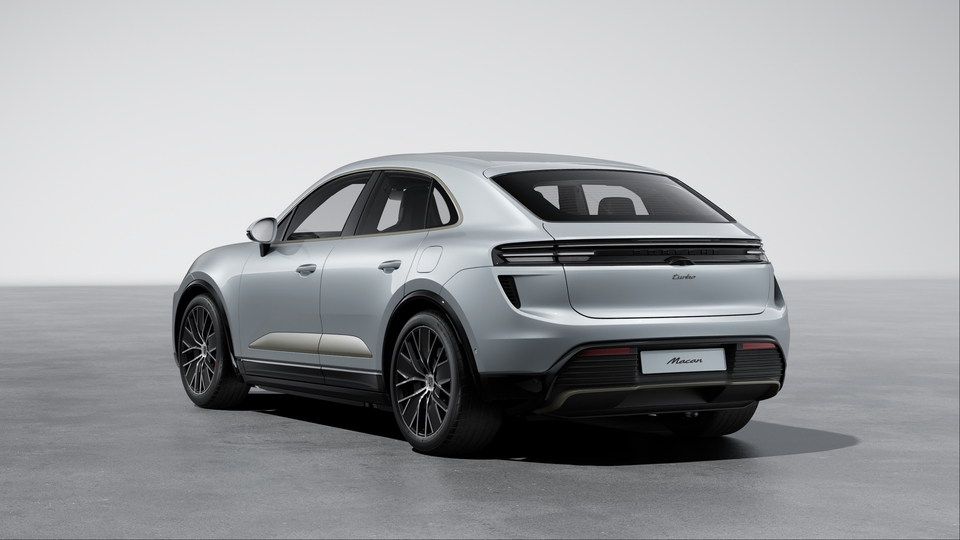 带黑色 (哑光) “PORSCHE” 字样的 LED 尾灯