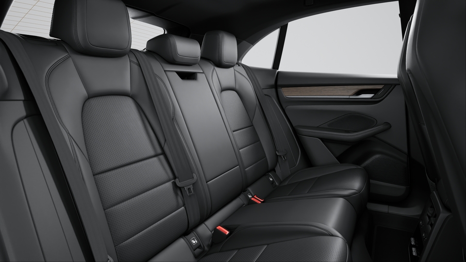 Side airbags in rear compartment
