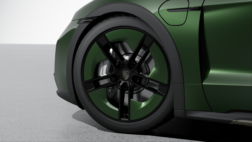 21-inch Taycan Exclusive Design Wheels painted in Black (high-gloss) with Aeroblades