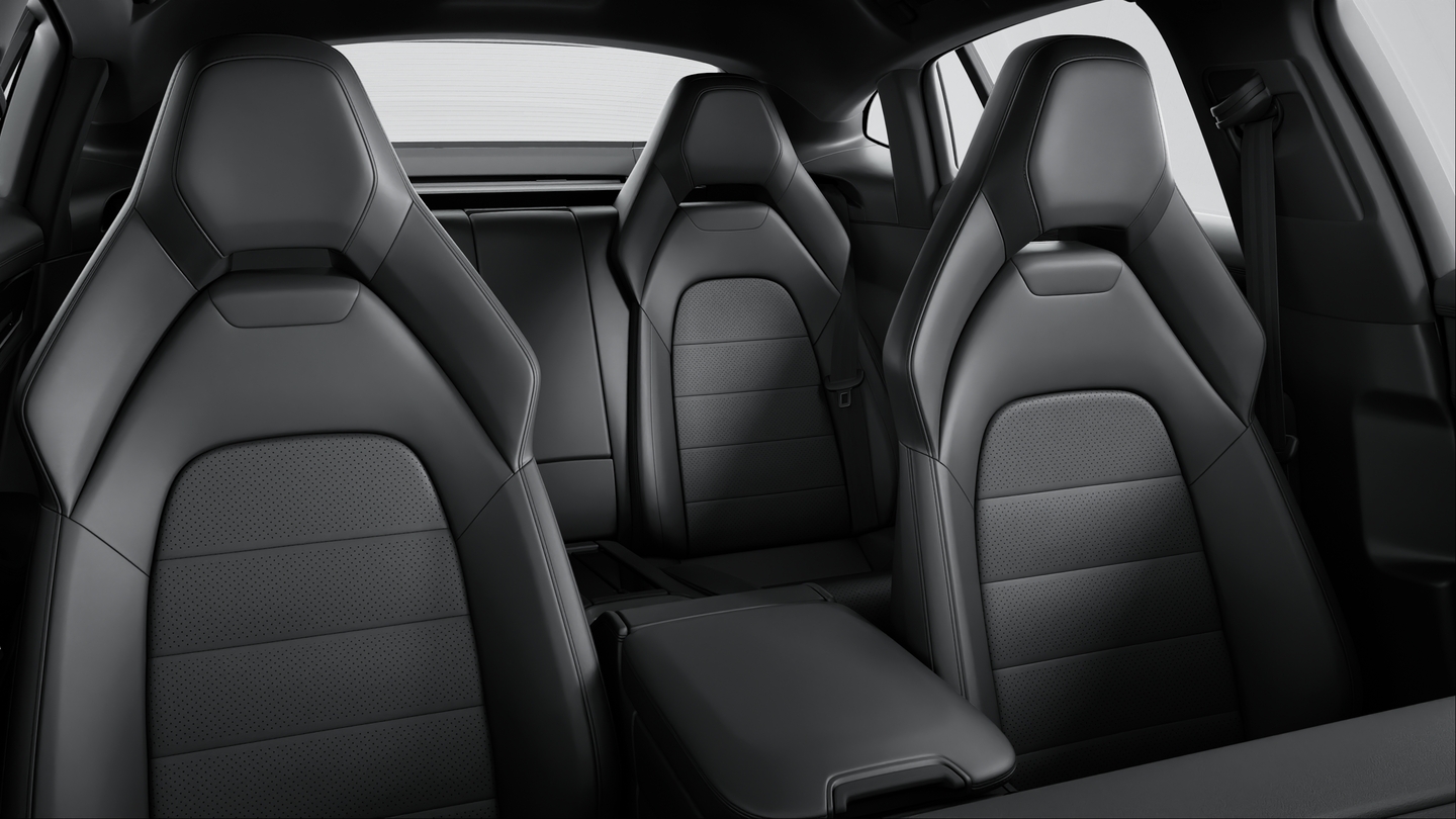 Leather interior in Black, smooth-finish leather