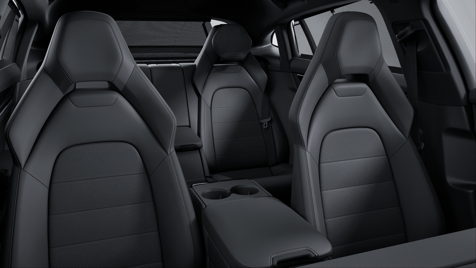 Leather interior in Black, smooth-finish leather