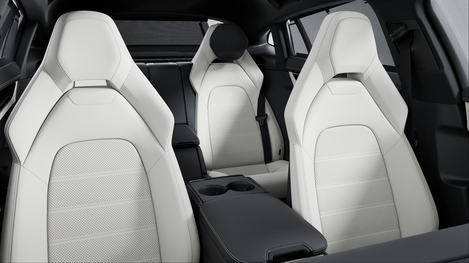 Two-tone leather interior in Black and Kalahari Grey, smooth-finish leather