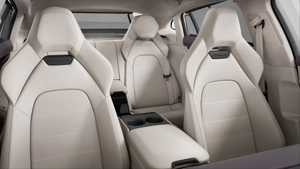 Two-tone leather interior in Bramble and Chalk Beige, smooth-finish leather