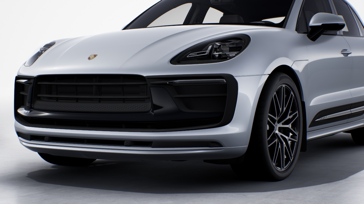 Exterior Package in Exterior Color and High Gloss Black