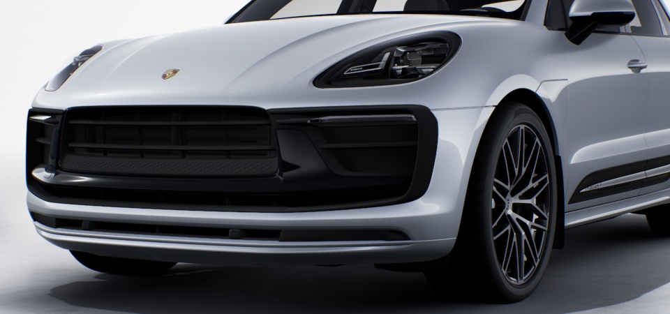 Exterior Package in Exterior Color and High Gloss Black