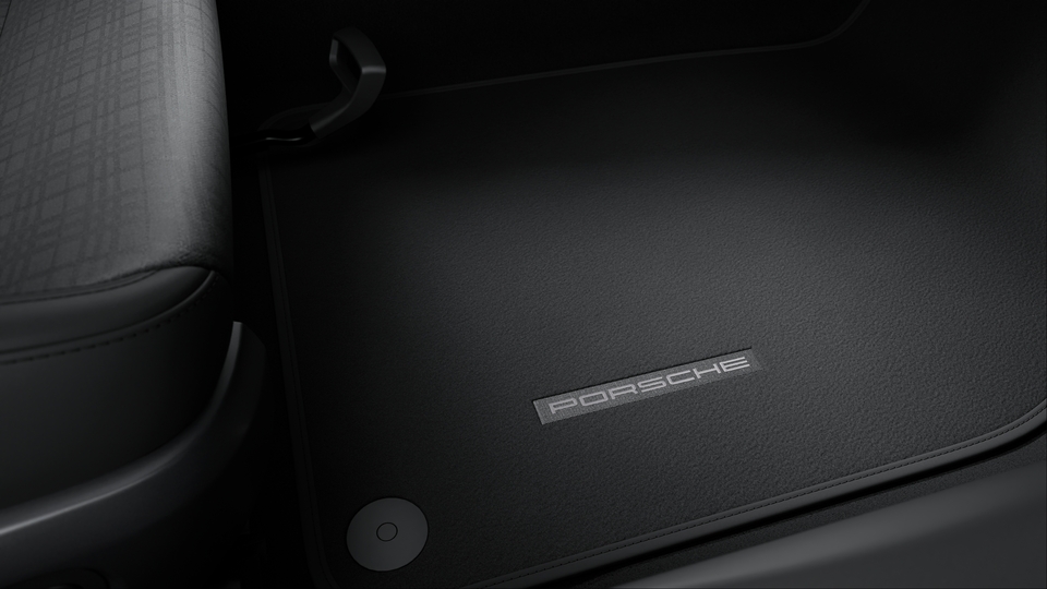 前排和后排地板垫