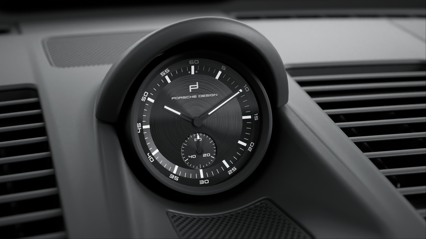 Porsche Design 亚秒级时钟
