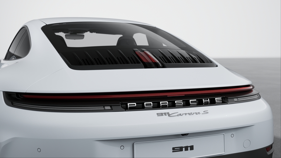 Taillight strip with ‘PORSCHE’ lettering