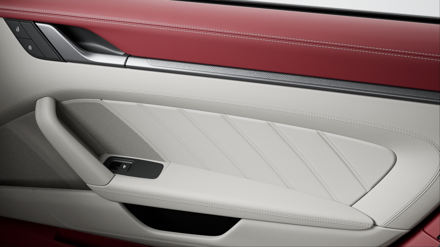 Leather Interior Exclusive Manufaktur