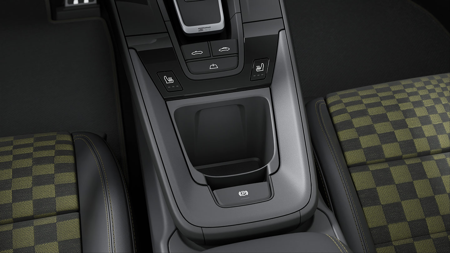 Club leather interior in Basalt Black with textile Pasha in Black/Olive Neo