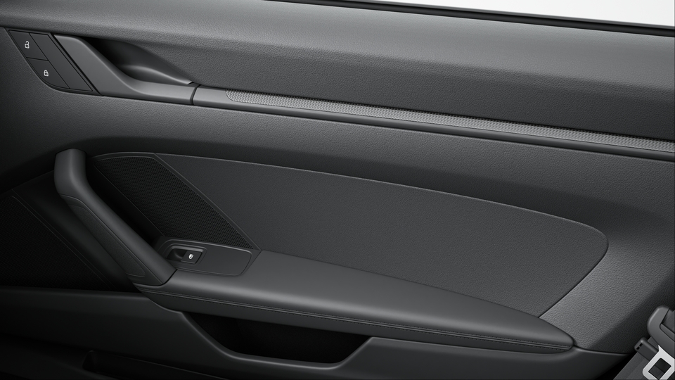 Carbon matt Interior Package with accent in Black
