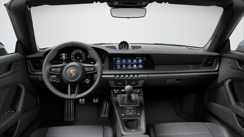 Carbon matt Interior Package with accent in Black
