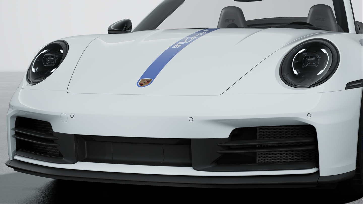 Carrera T exterior package with contrasting colour in Gentian Blue