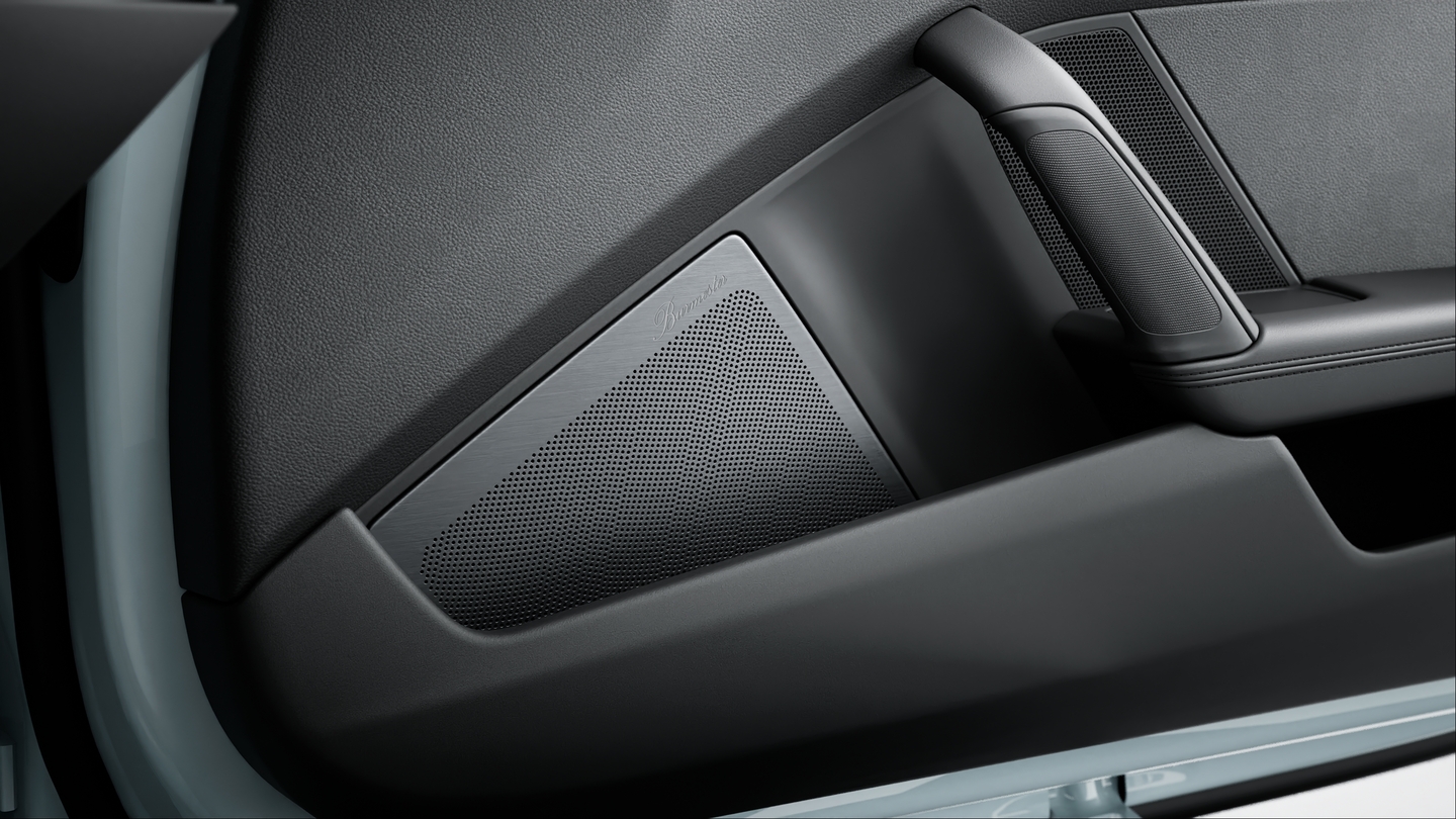 Burmester® High-End Surround Sound System