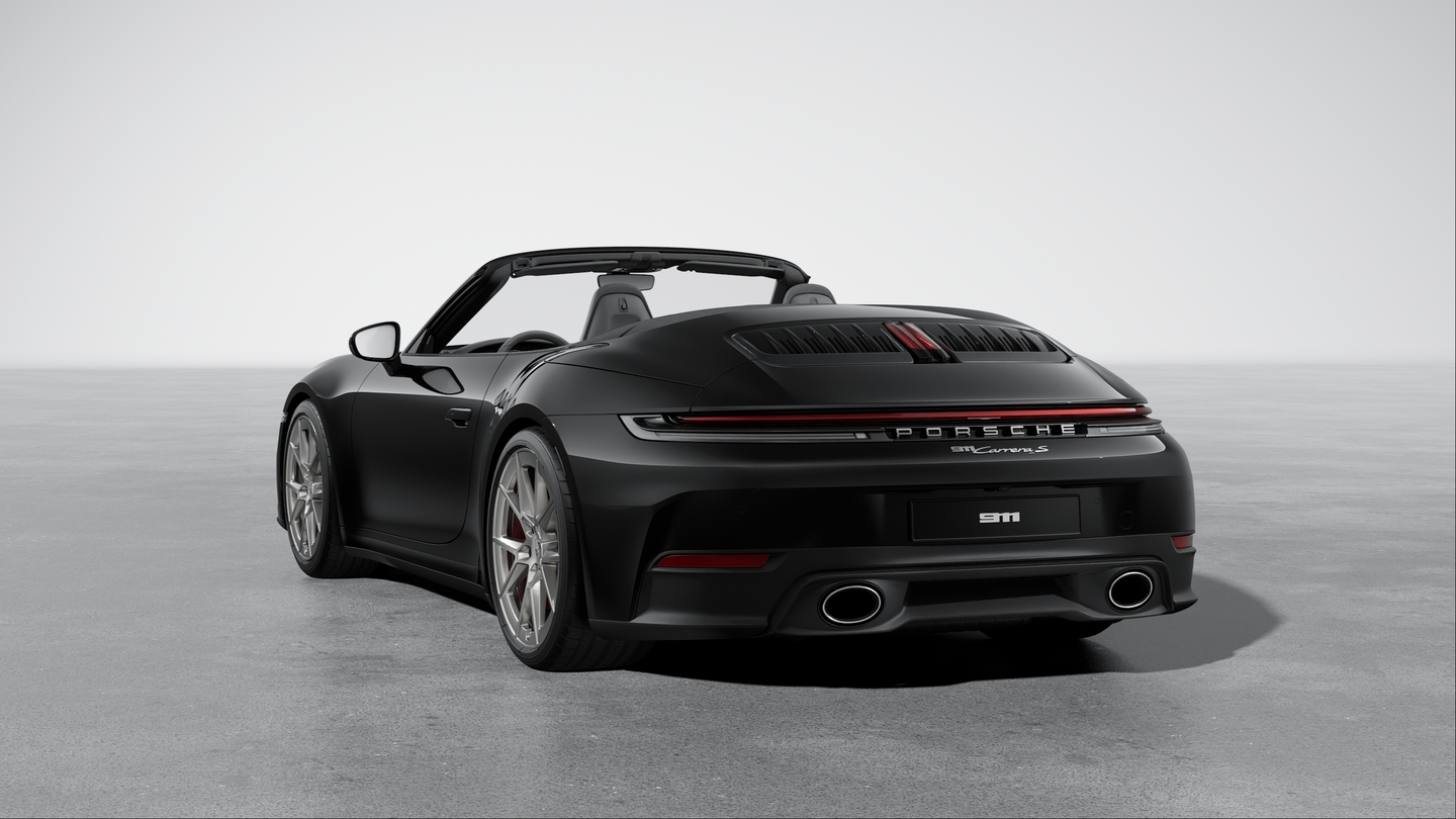 ‘PORSCHE’ logo in Silver colour (high-gloss)