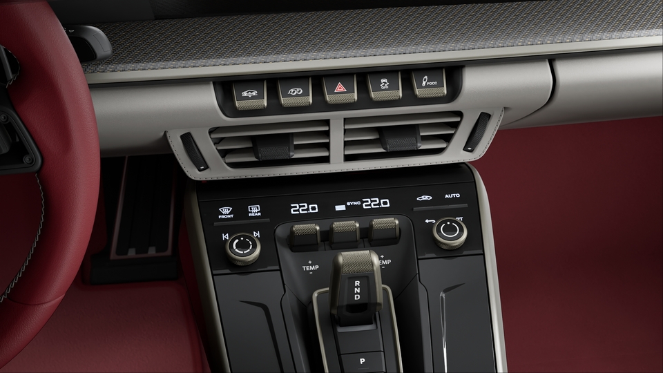 Extended Package Leather Interior Exclusive Manufaktur