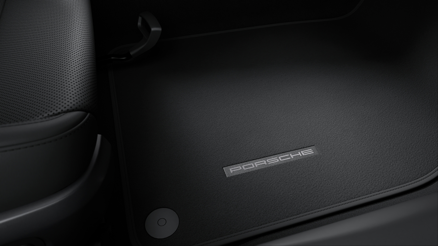 Floor mats front and rear