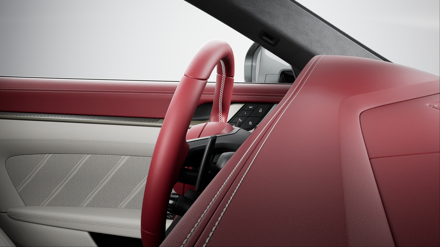 Exclusive Manufaktur 真皮内饰