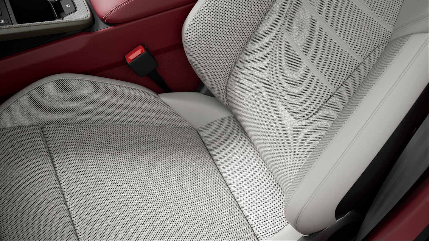 Exclusive Manufaktur 真皮内饰