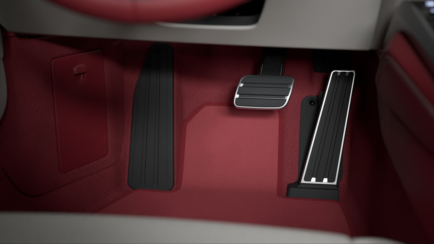 Extended Exclusive Manufaktur Leather Interior Package