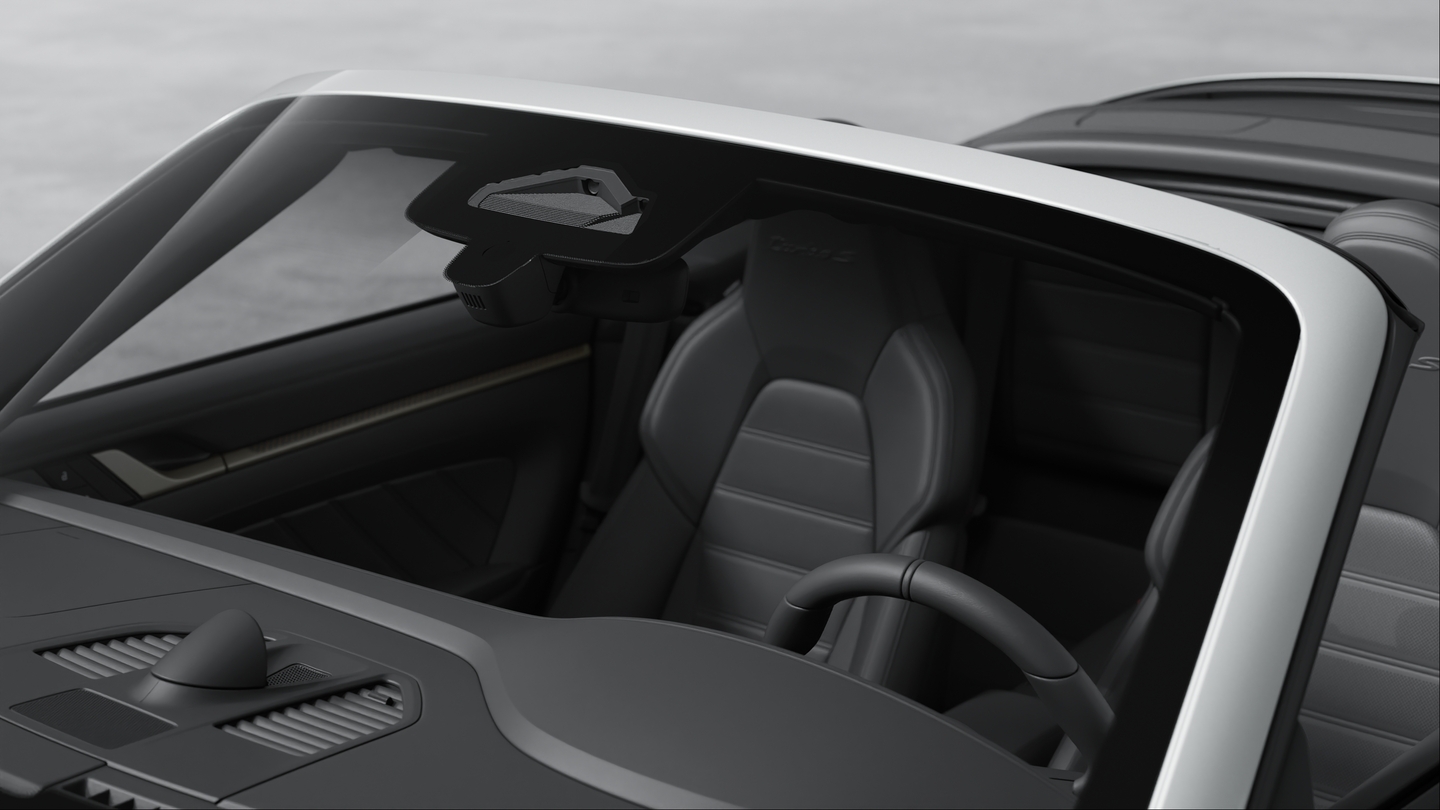 Windscreen with grey top tint