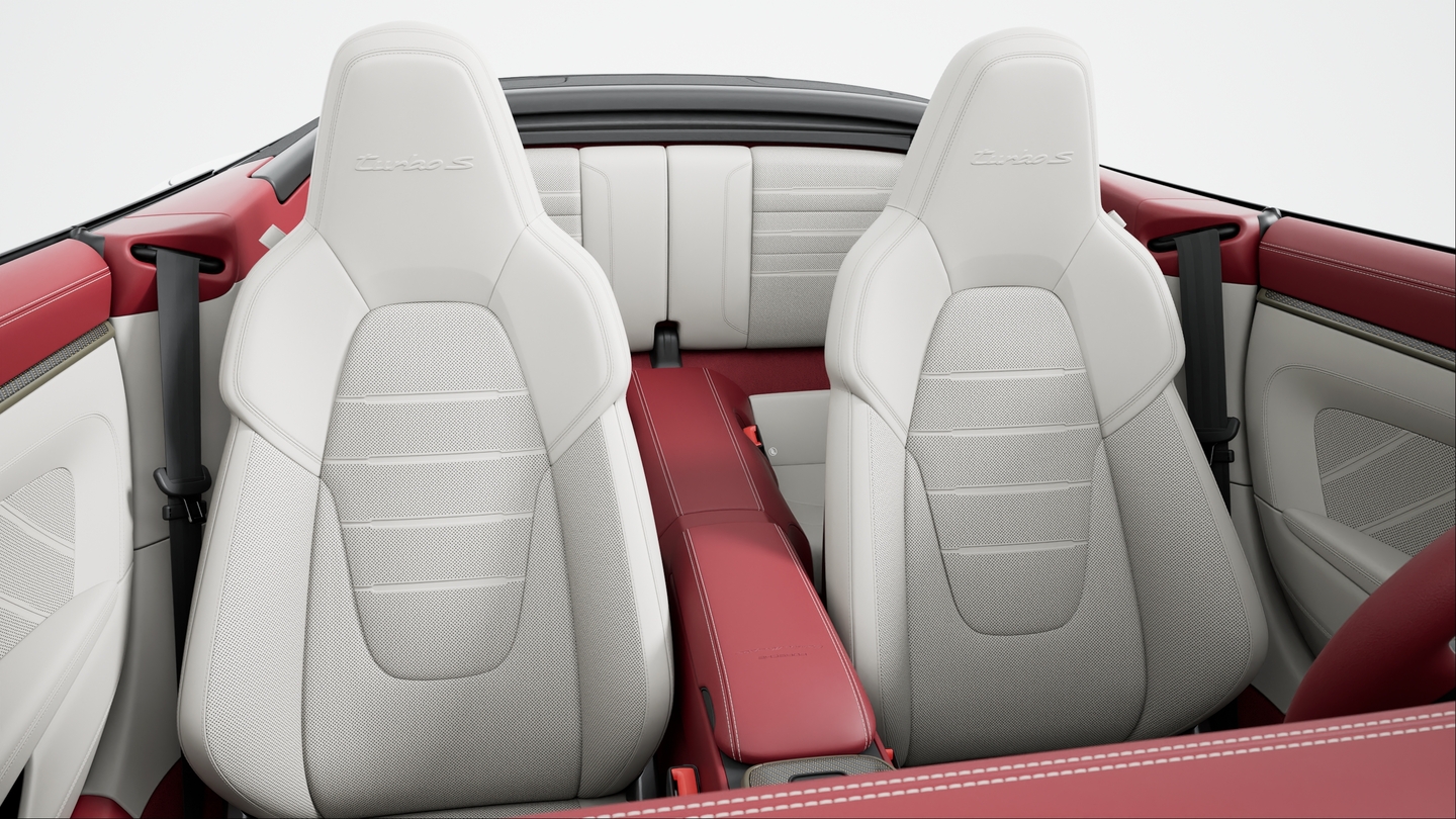 Exclusive Manufaktur 真皮内饰