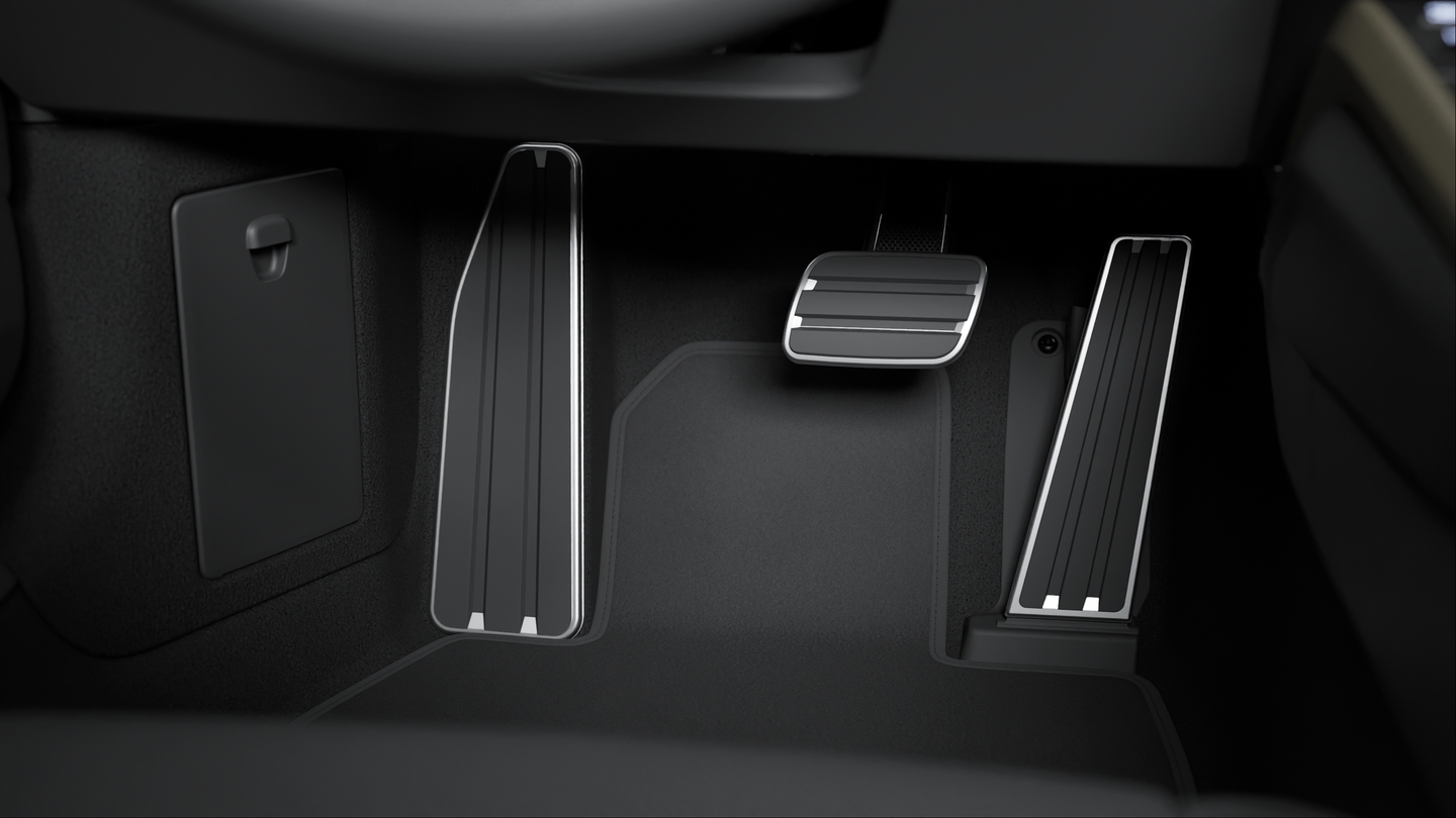Sport Style Pedals and Footrest