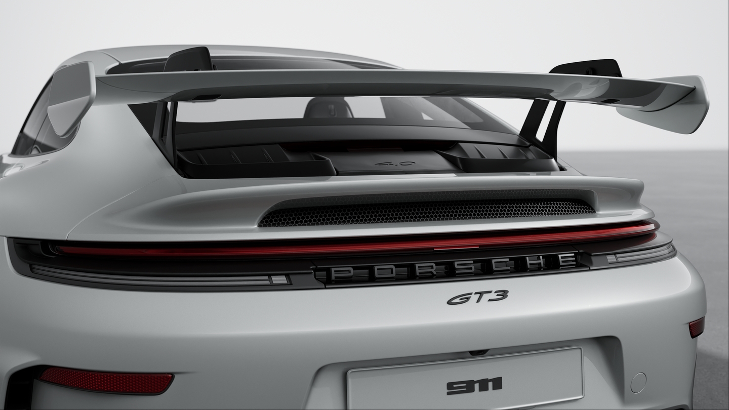 Taillight strip with ‘PORSCHE’ lettering