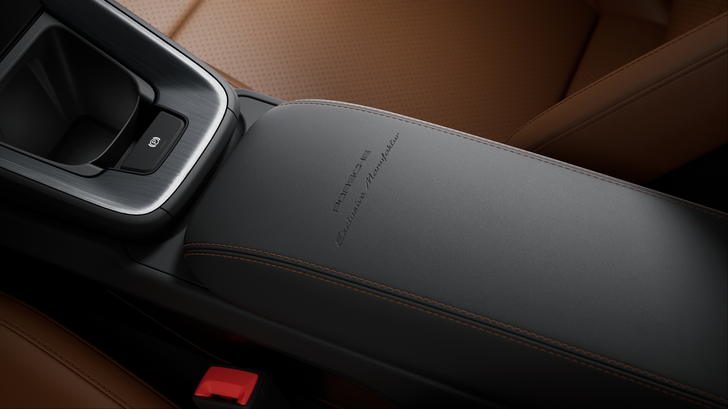 Exclusive Manufaktur 真皮内饰