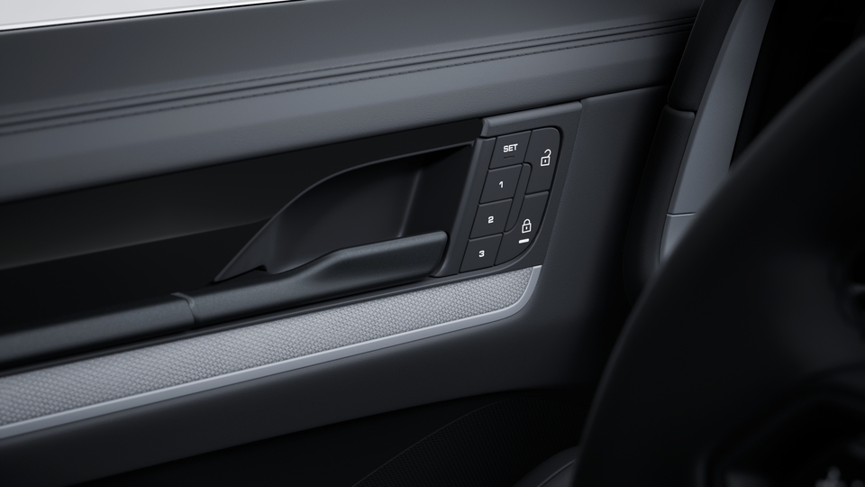 Comfort seats front (8-way, electric)