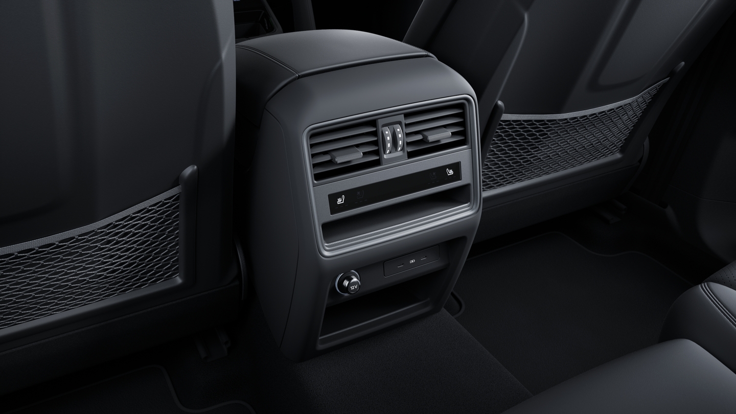 Seat heating (front and rear)