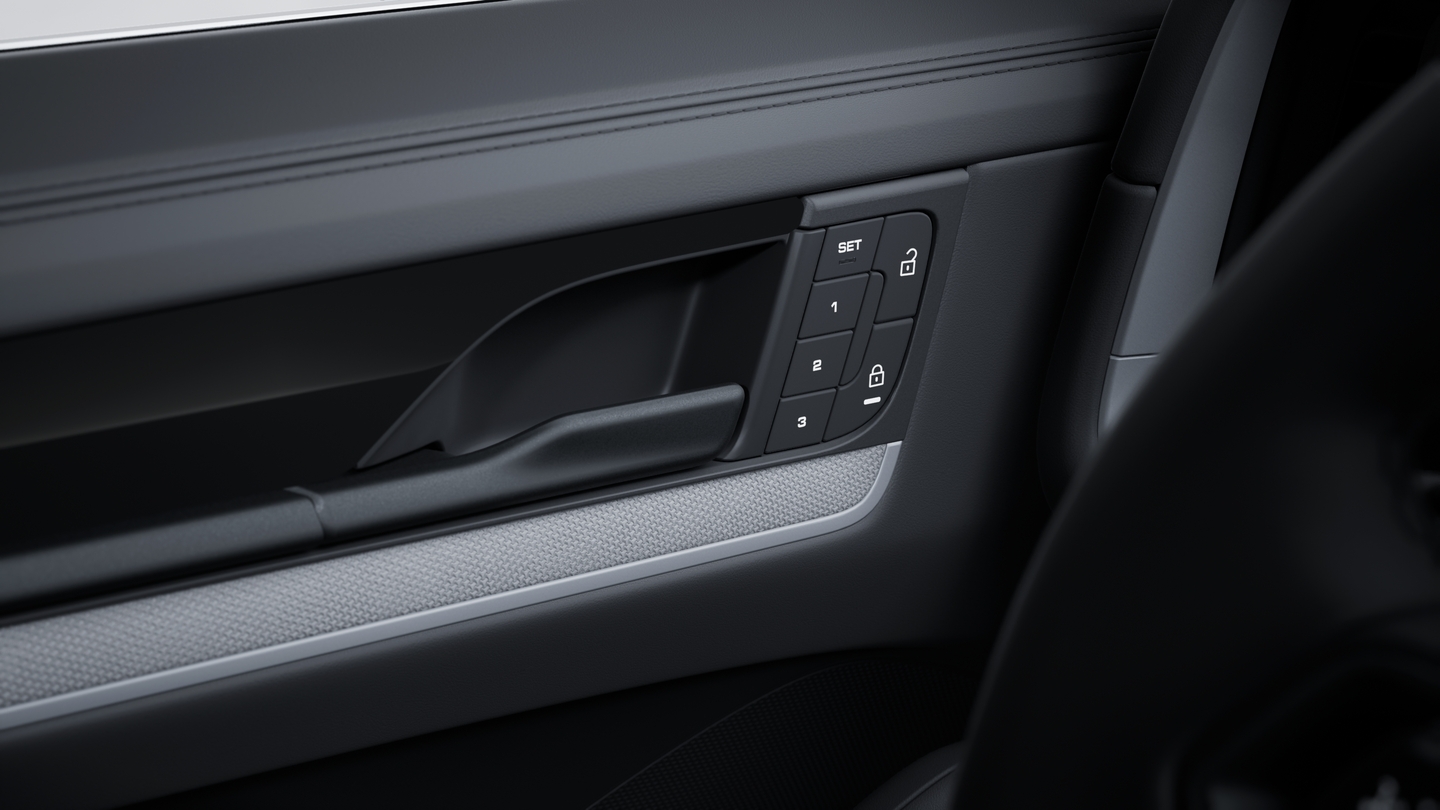 Comfort seats in front (14-way, electric) with memory package