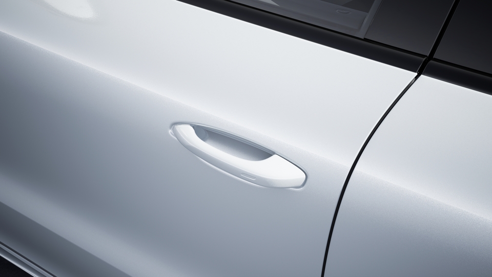 Door handles painted in exterior colour