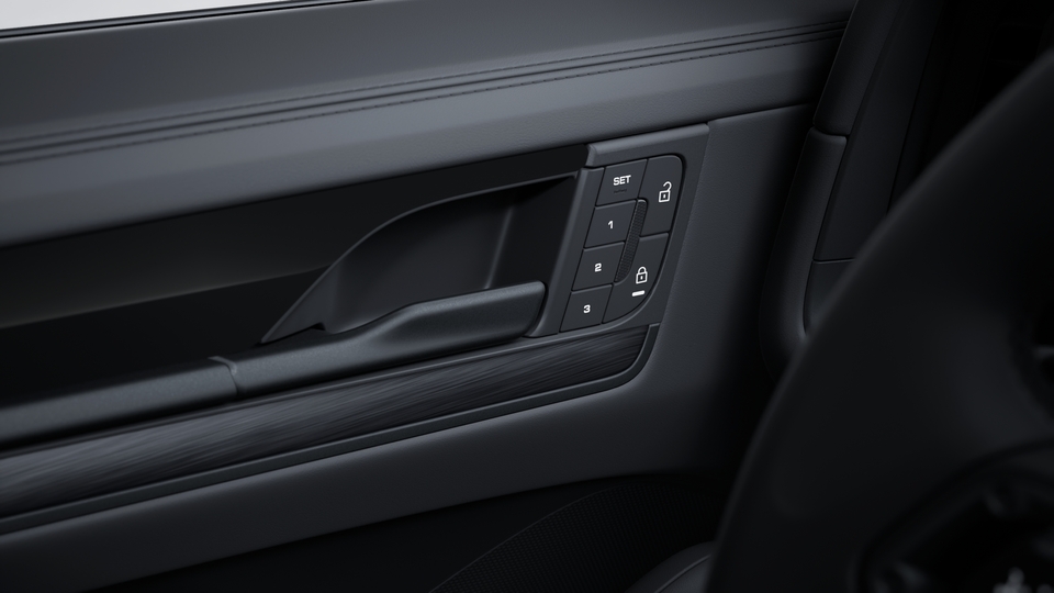 Comfort seats in front (14-way, electric) with memory package