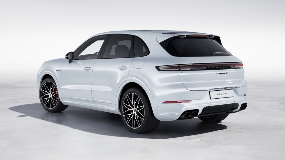 SportDesign package painted in Black (high-gloss)