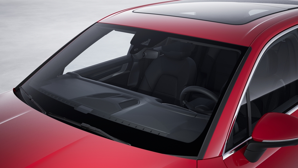 Heated windscreen