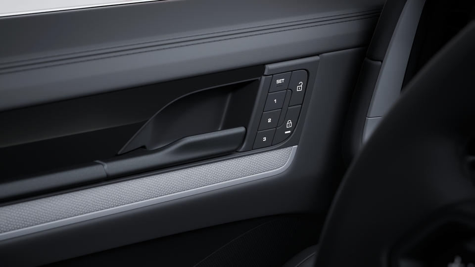 Comfort seats in front (14-way, electric) with memory package
