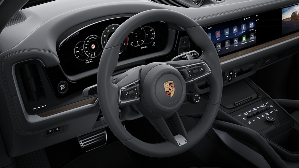 GT Sports steering wheel including steering wheel heating