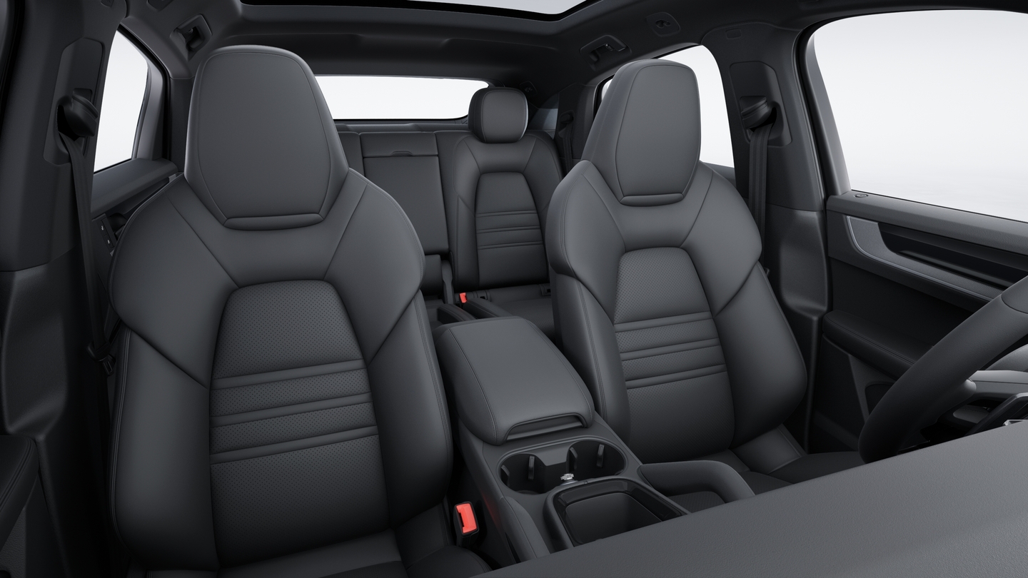 Partial leather interior Black, seats in smooth-finish leather Black